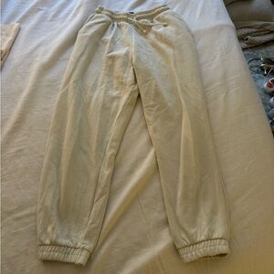 White Zara sweatpants, size S